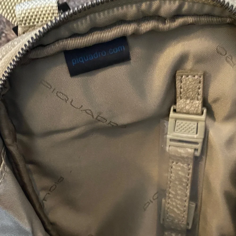 Piquadro Olive Green Crossbody Bag - Picture 8 of 13